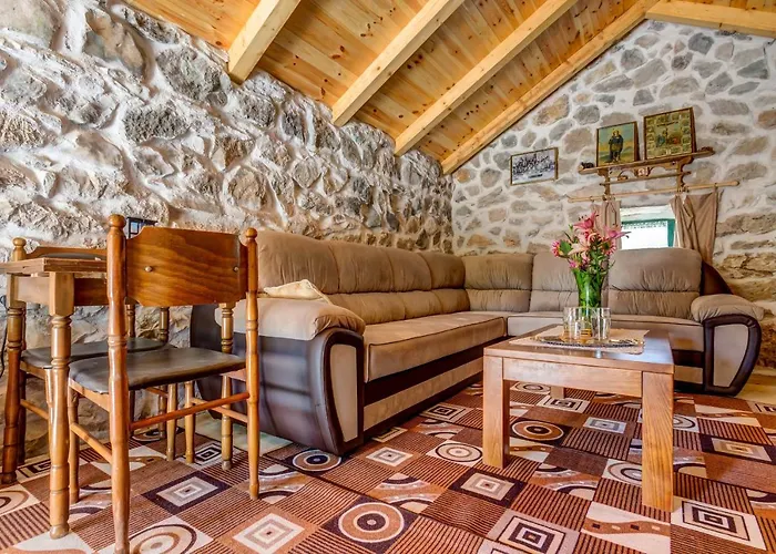 Ethno House Kosic