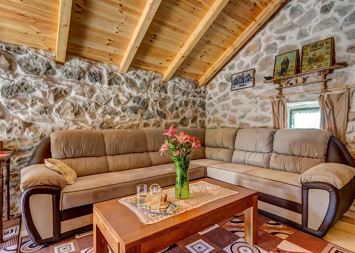 Ethno House Kosic
